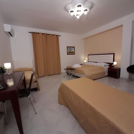 Siracusa Breakfast & Rooms Syracuse Luaran gambar